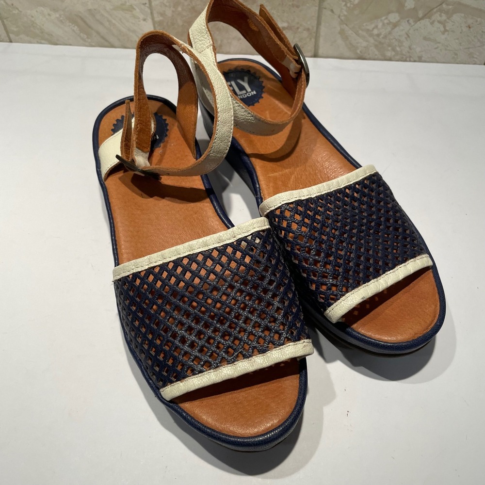 Fly London Womens Wedge Sandals Navy Blue White Leather Ankle Strap 40 US 9-9.5